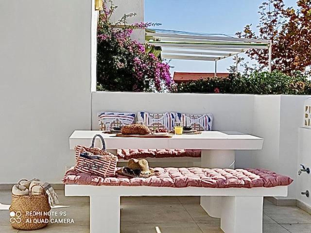 La Cala Beach Home - Beachfront Few Steps Away From Sandy Beach 卡拉德米哈斯 外观 照片