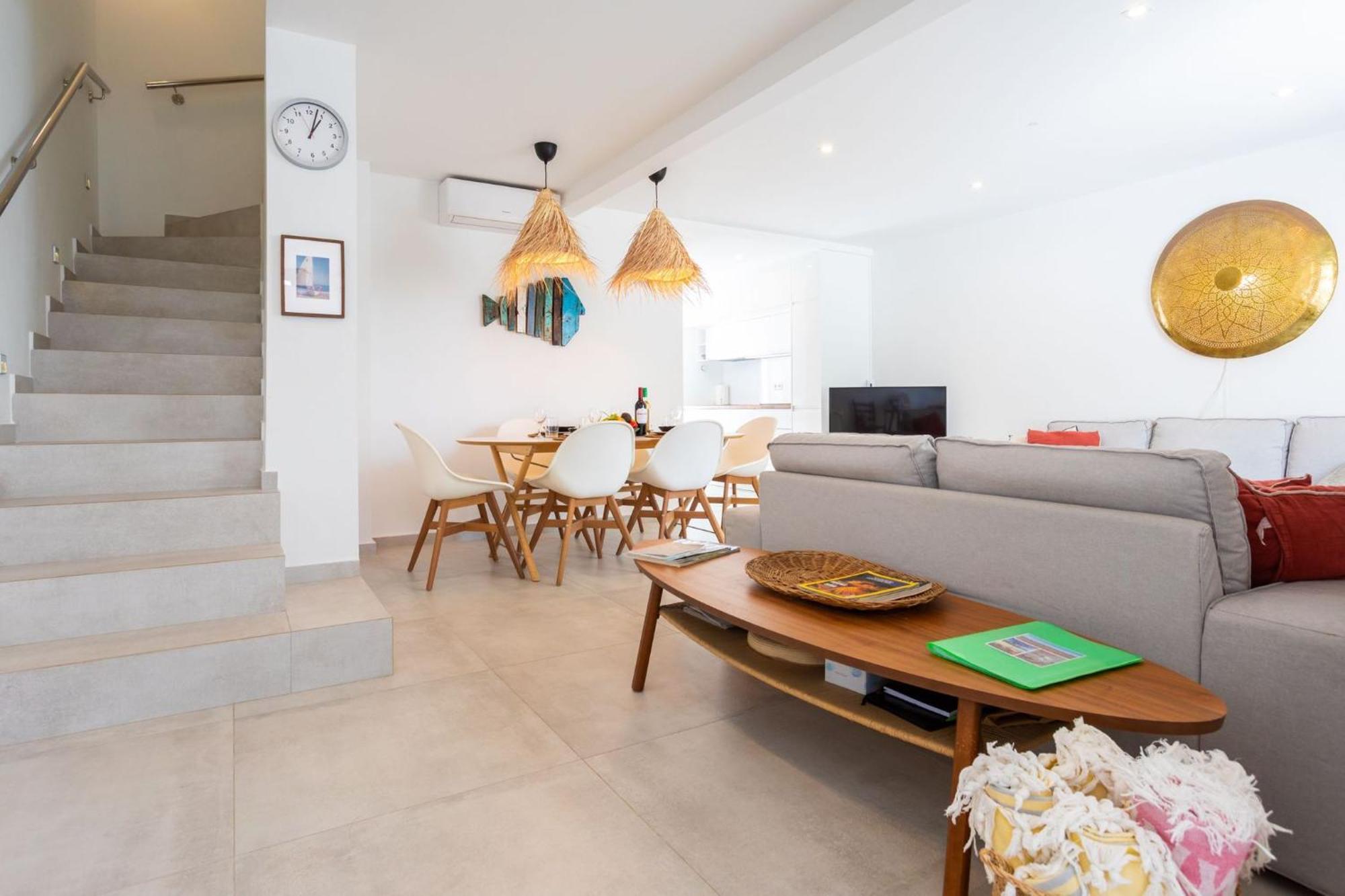 La Cala Beach Home - Beachfront Few Steps Away From Sandy Beach 卡拉德米哈斯 外观 照片